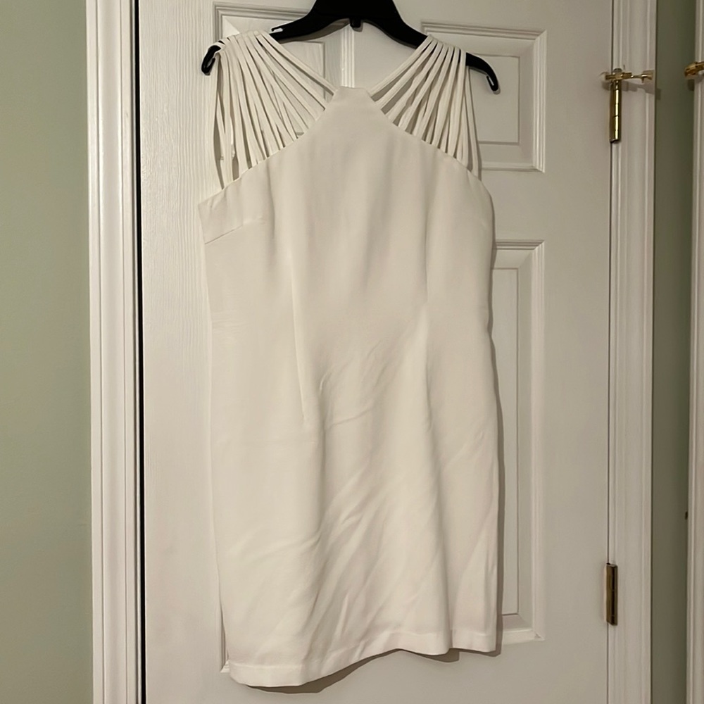 Great white dress for brides!